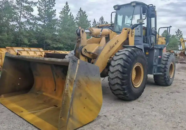 裝載機(jī)鏟車(chē)操作證在哪里辦理？